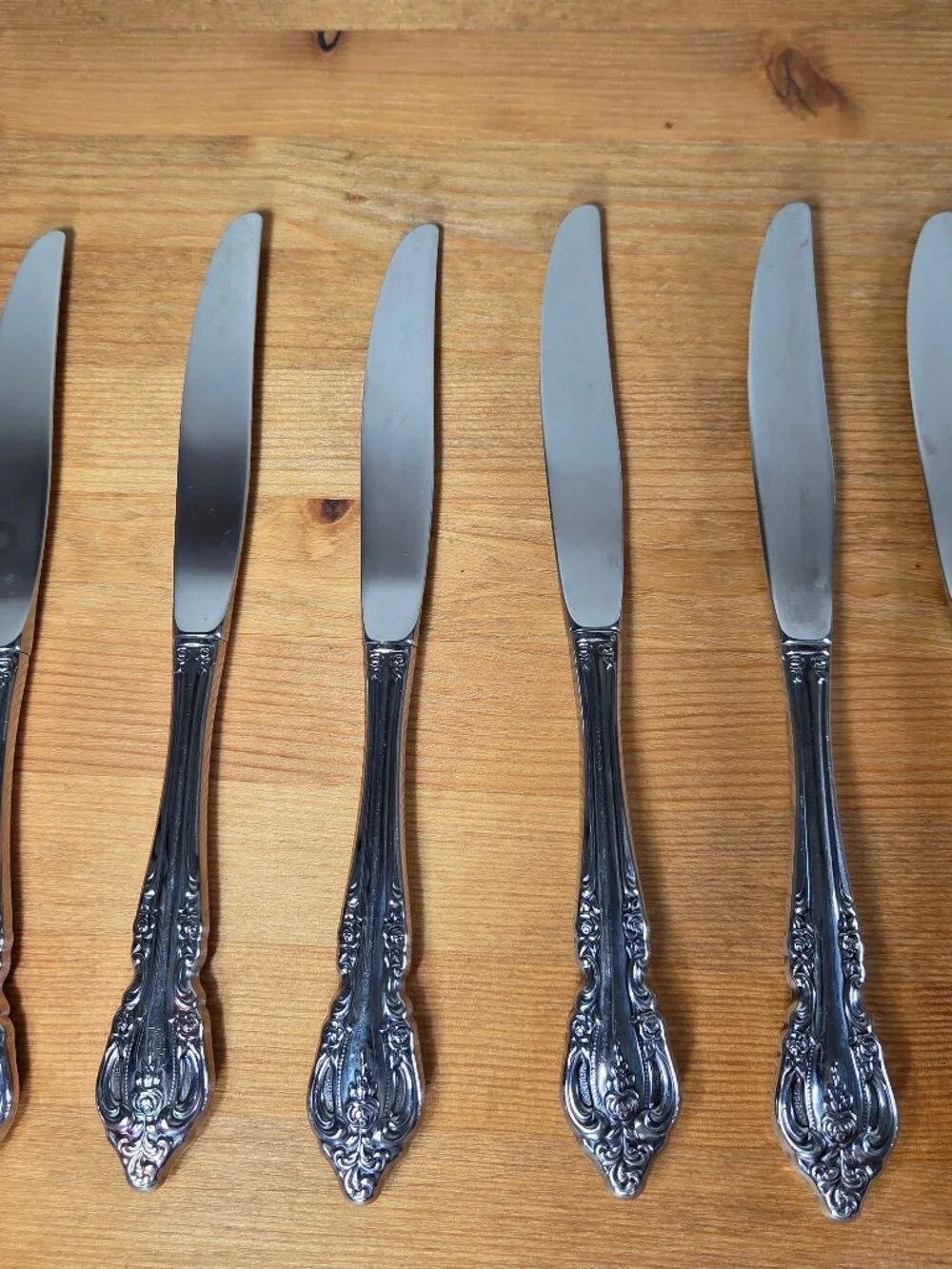 Oneida Community BRAHMS Dinner Knives Hollow (Set of 8) Stainless 9